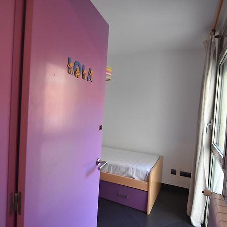 Rnet - Apartments Roses Centre Exterior photo